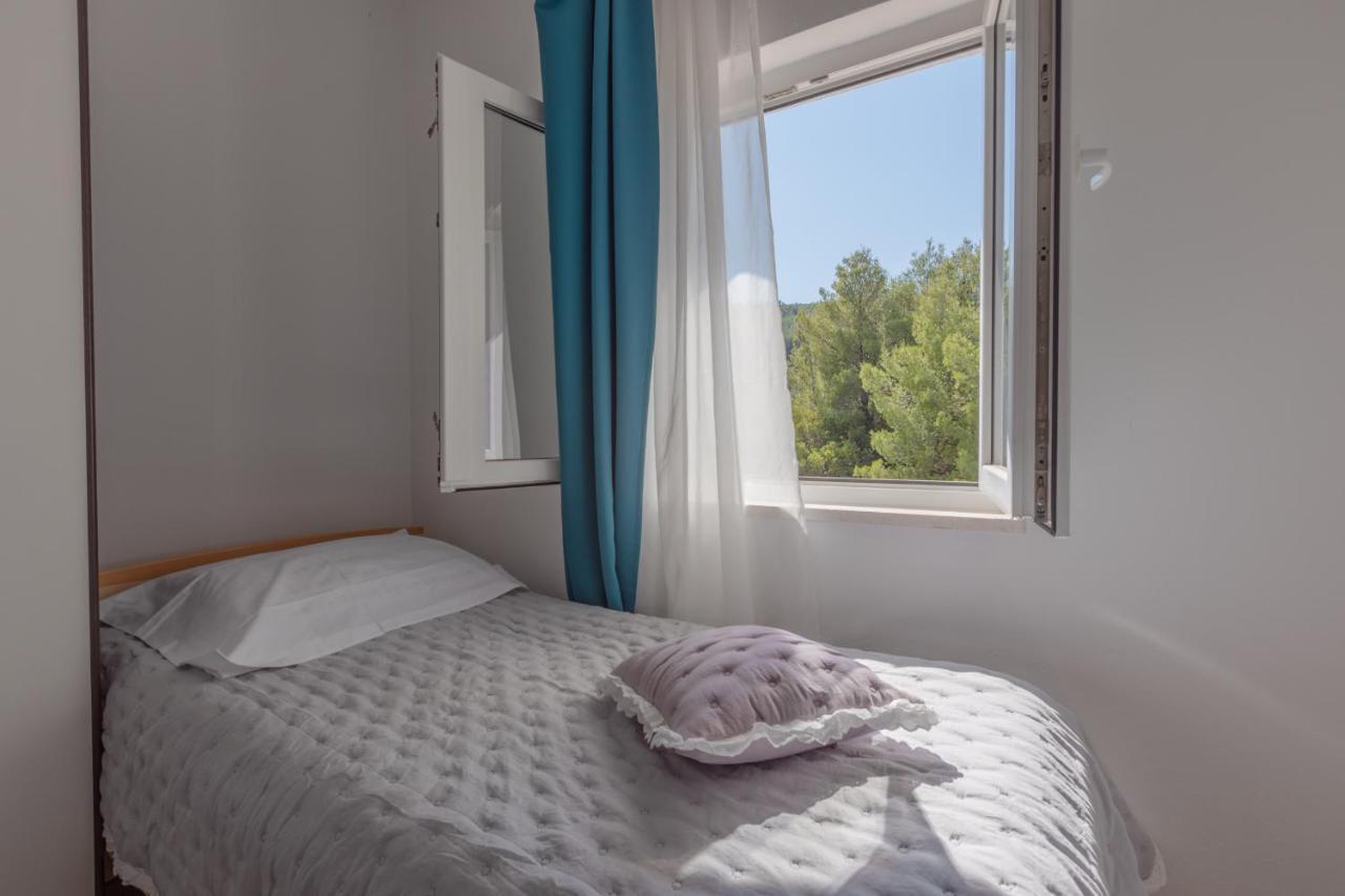 Holiday Home Insulam Mare Trogir Exterior foto