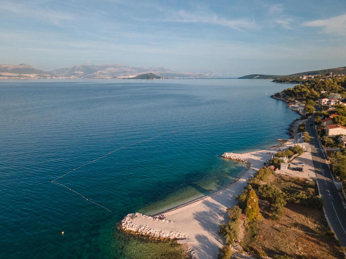 Holiday Home Insulam Mare Trogir Exterior foto